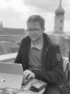Thomas Buchsteiner